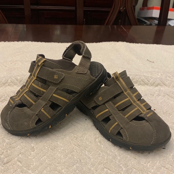 Columbia Sanadals (Kids size 12) - Picture 1 of 3